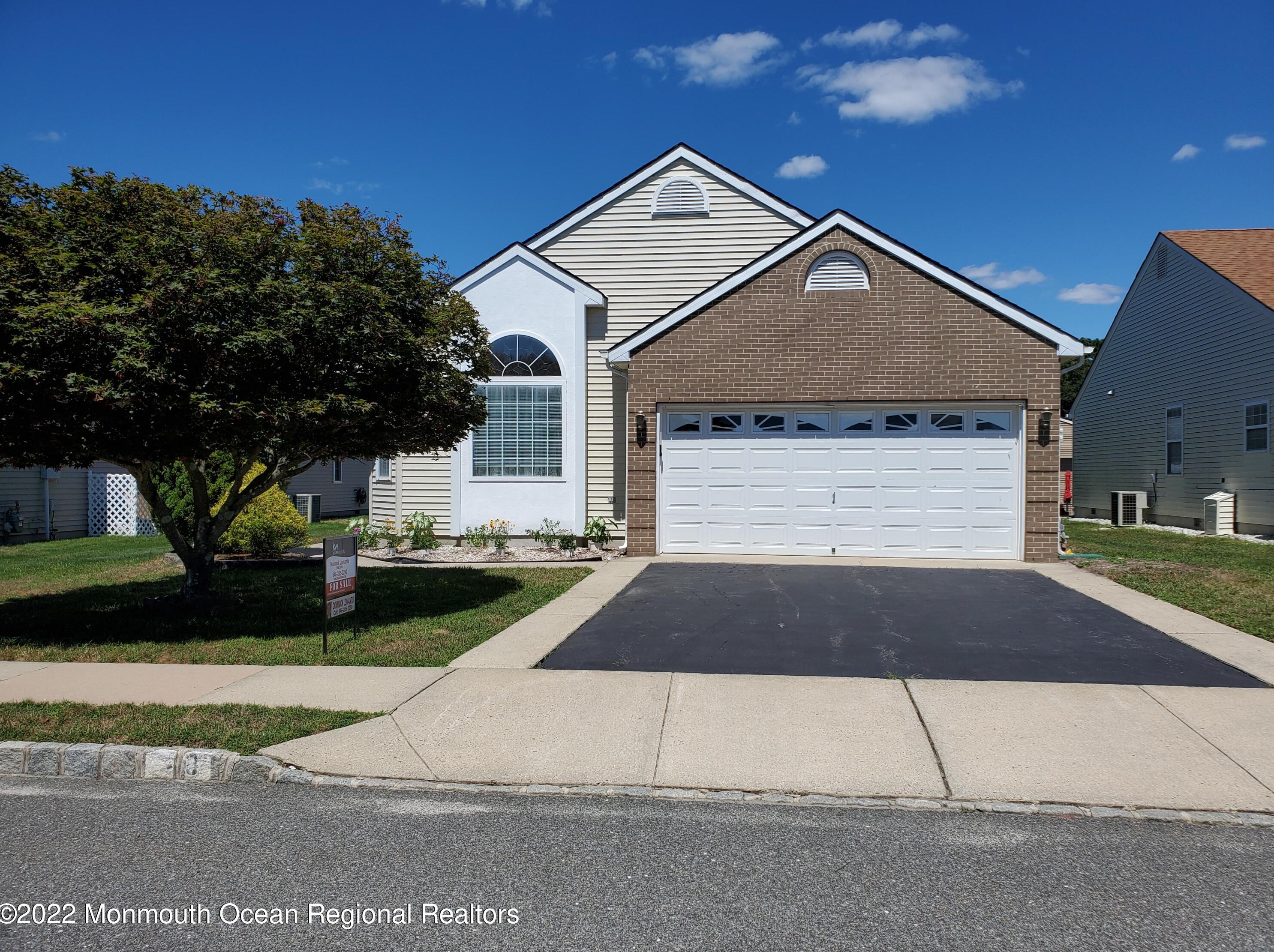 48 Winterton Dr, Toms River, NJ 08757-6023