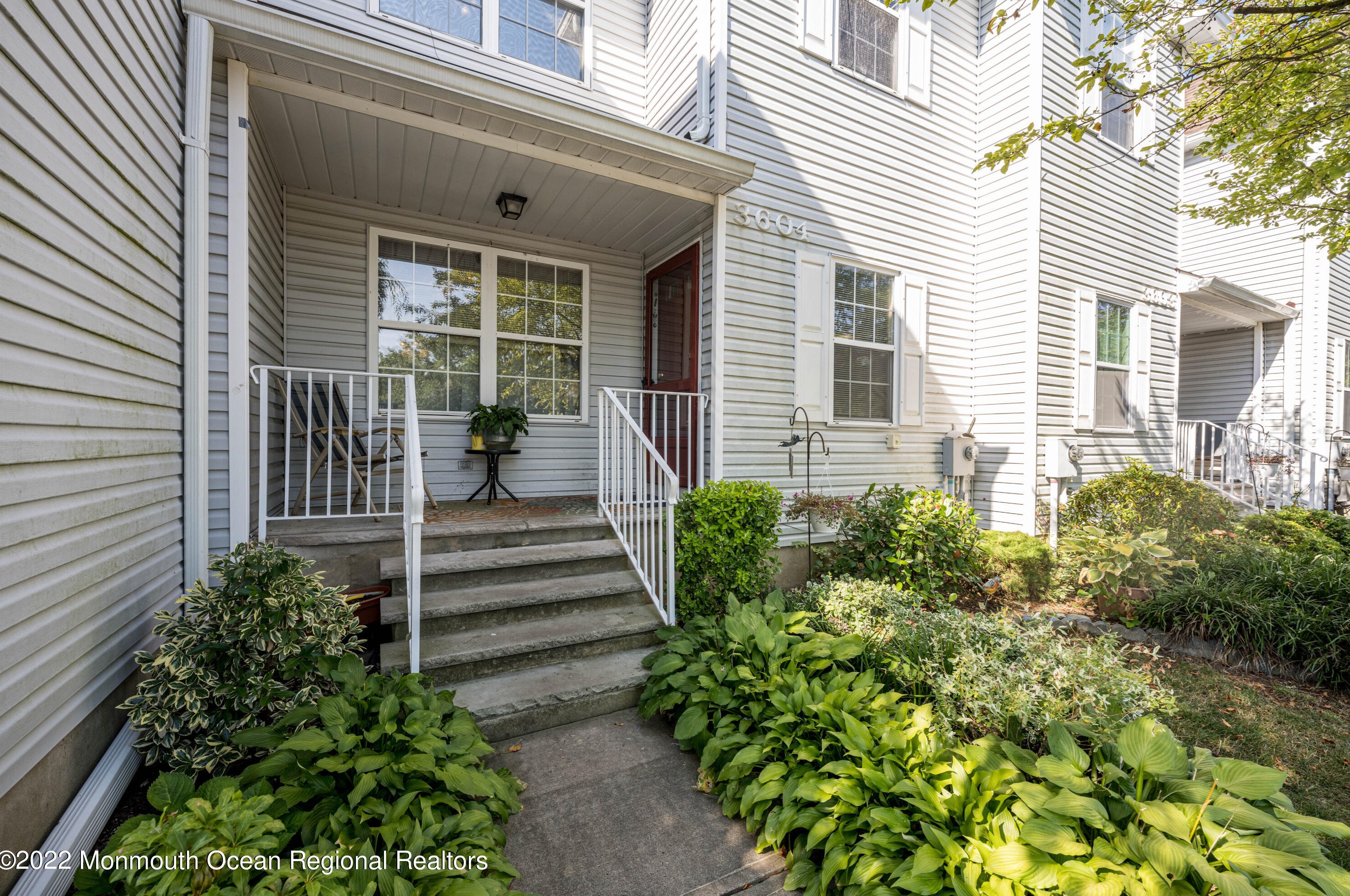3604 Scarecrow Ct, East Freehold, NJ 07728-9138