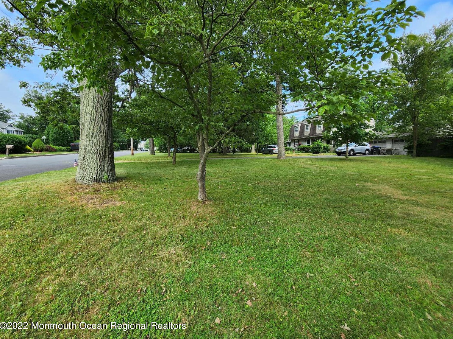 2609 Woolley Rd, Belmar, NJ 07719-4173