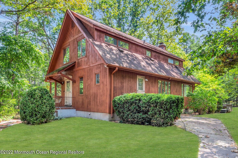 213 N Hope Chapel Rd, Jackson Twp, NJ 08527