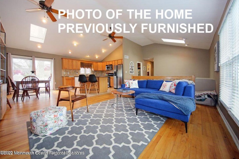 1802 Holbrook St, Oakhurst NJ  07755-2837 exterior