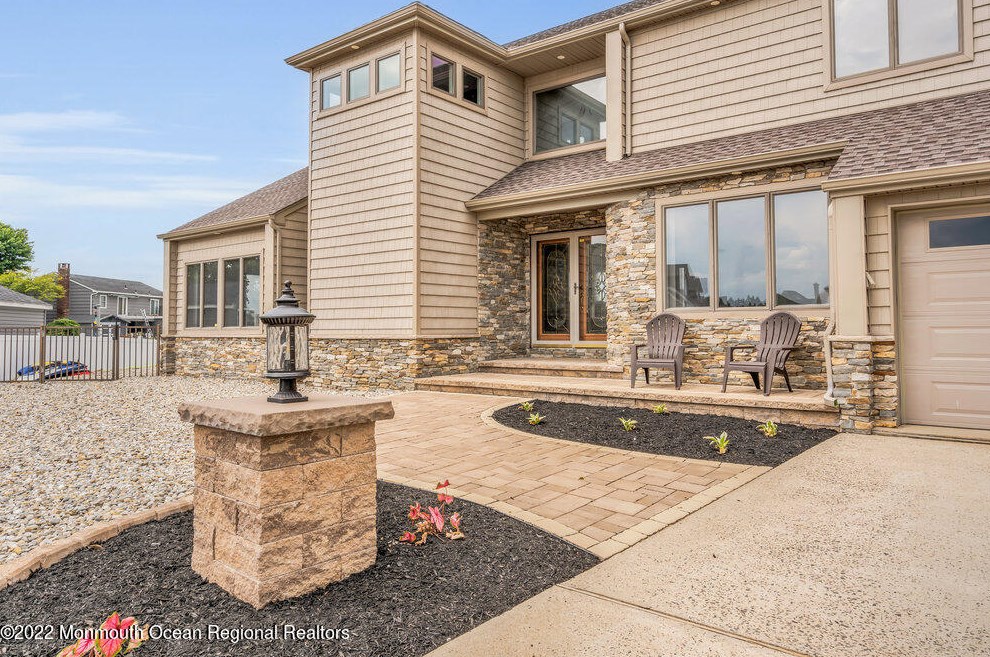 34 Debbie Ct, Toms River, NJ 08753-2610