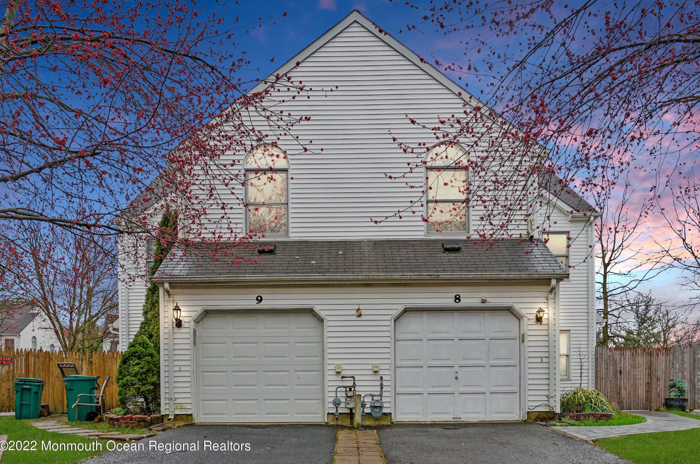 9 Bukiet Ct, East Freehold, NJ 07728