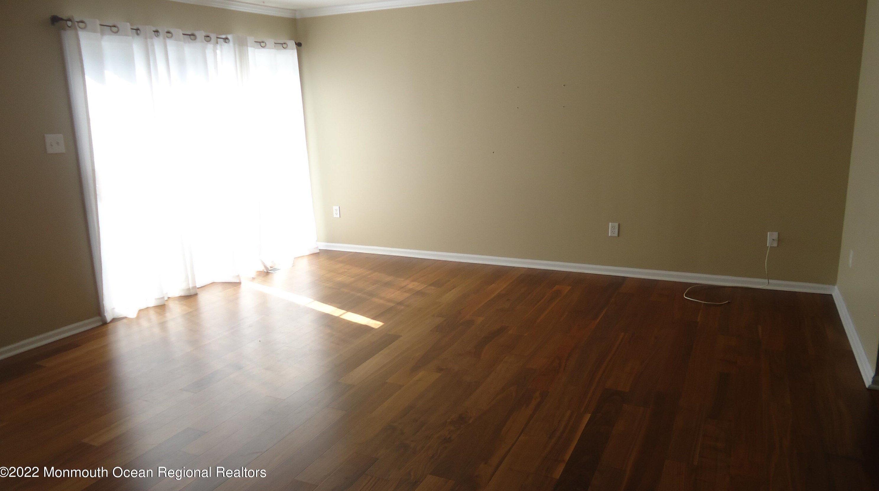 3307 Kapalua Ct, East Freehold, NJ 07728