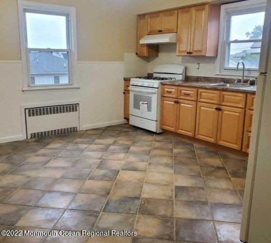 78 Beech St, Kearny, NJ 07032