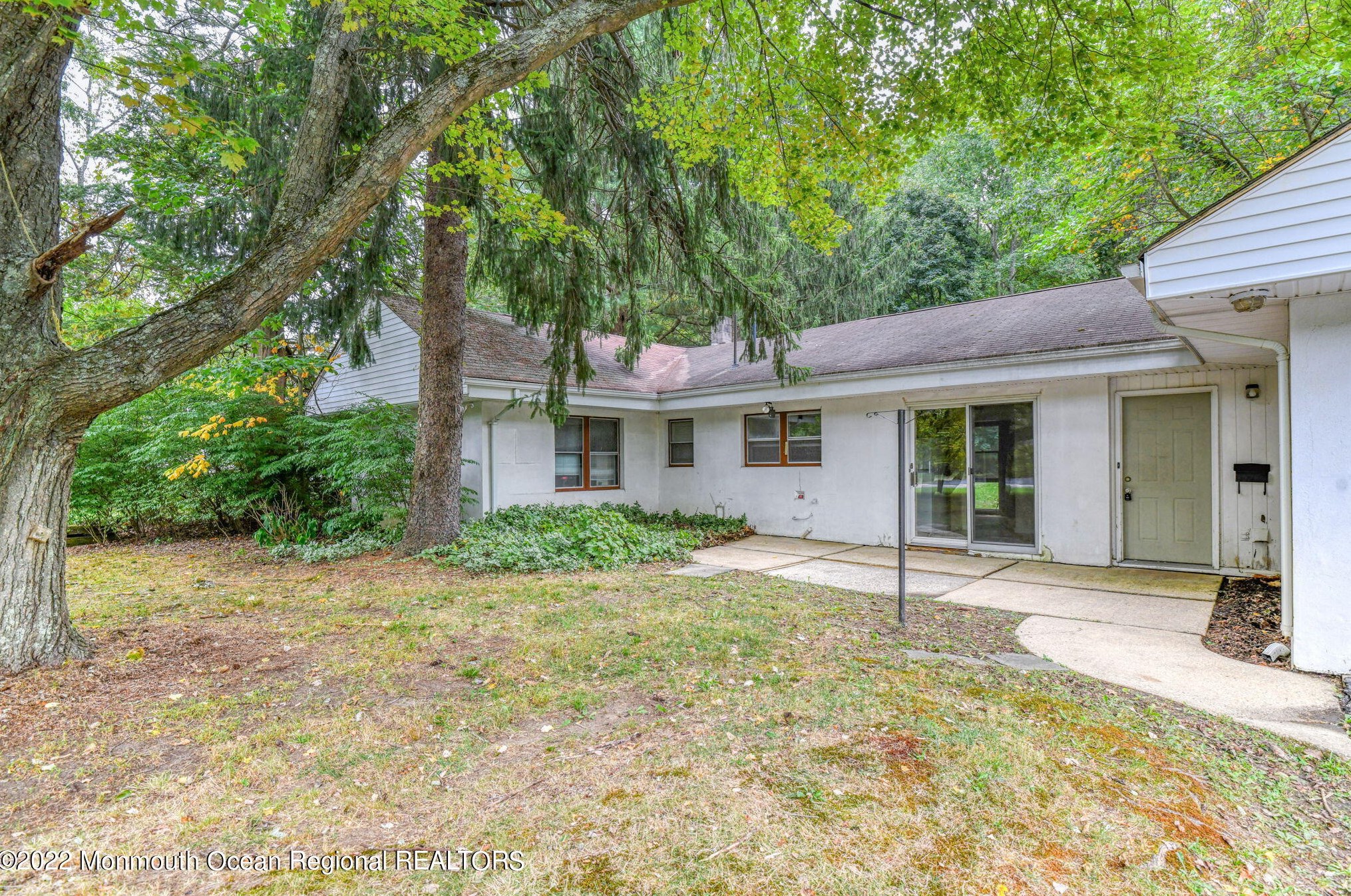 11 Pine Dr, Roosevelt, NJ 08555