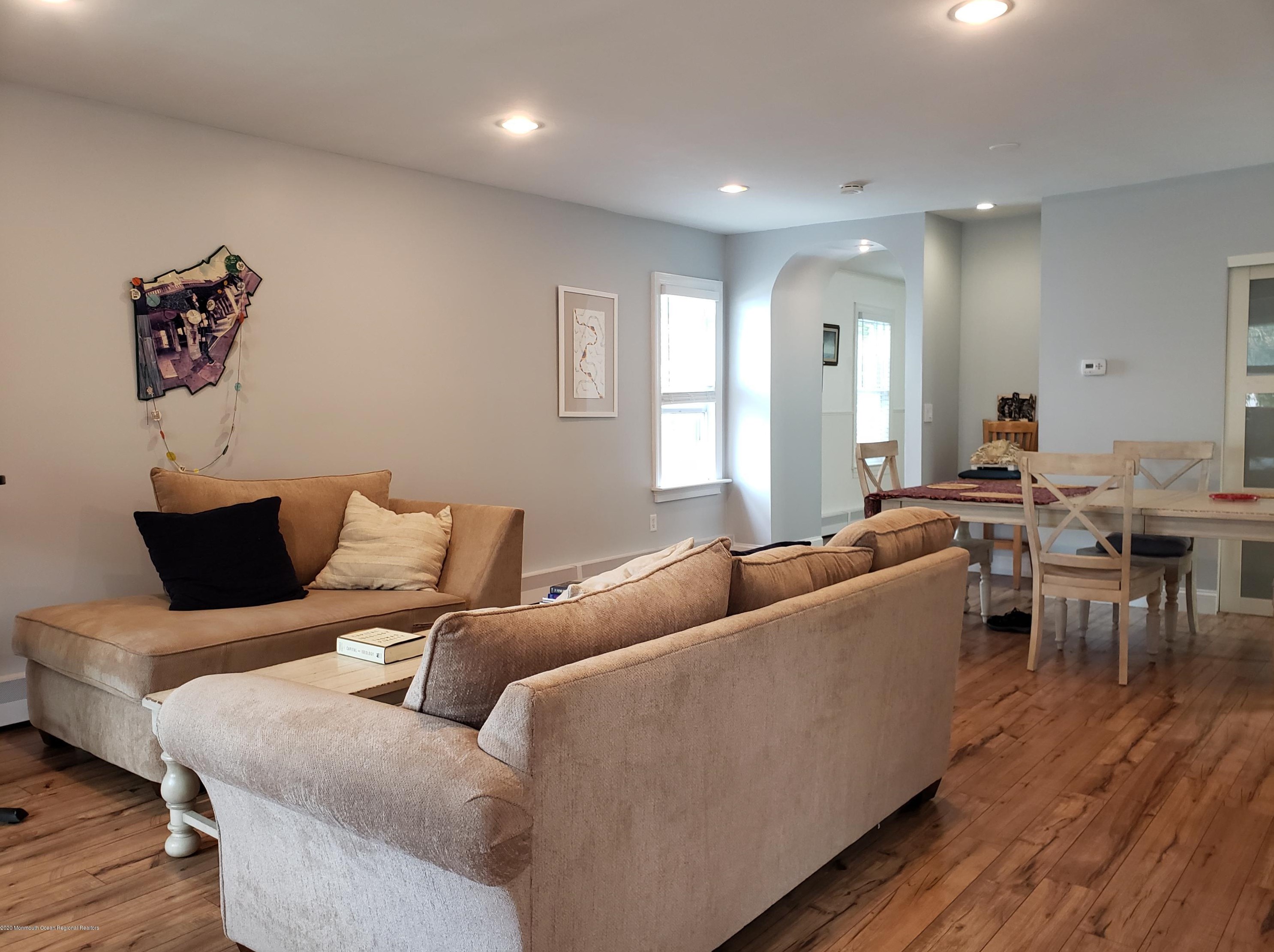 34 South Ave, Atlantic Highlands, NJ 07716