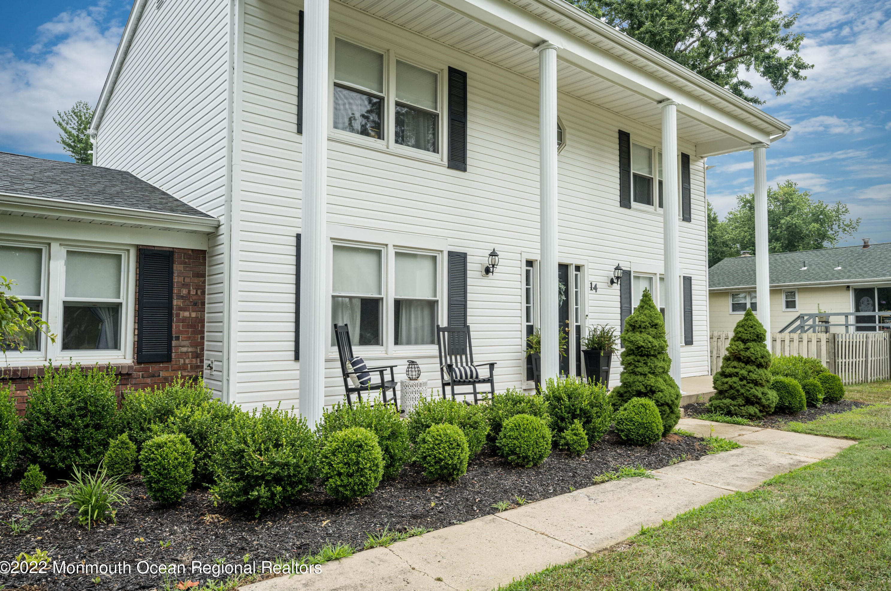14 Jamestowne Rd, Millstone Township, NJ 07726-3518