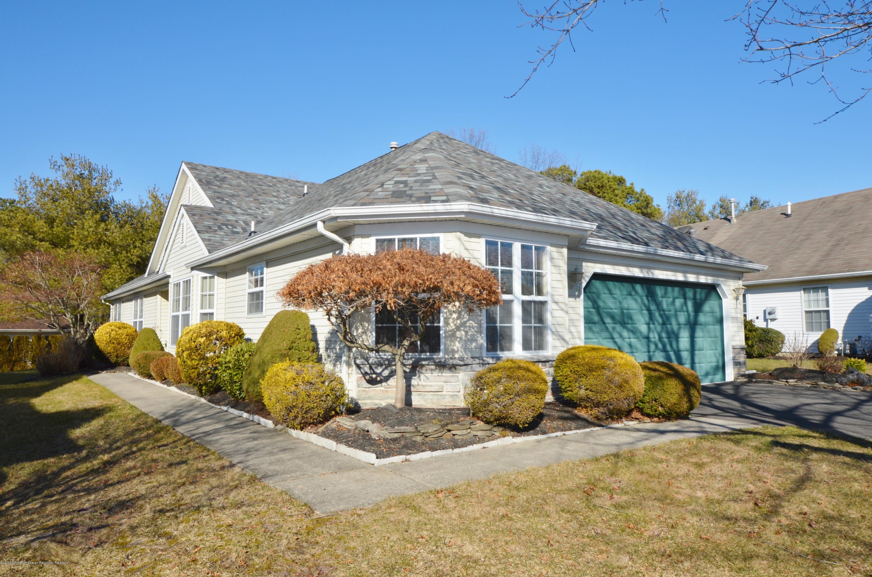 2757 Rockport Ln, Toms River, NJ 08755-2544