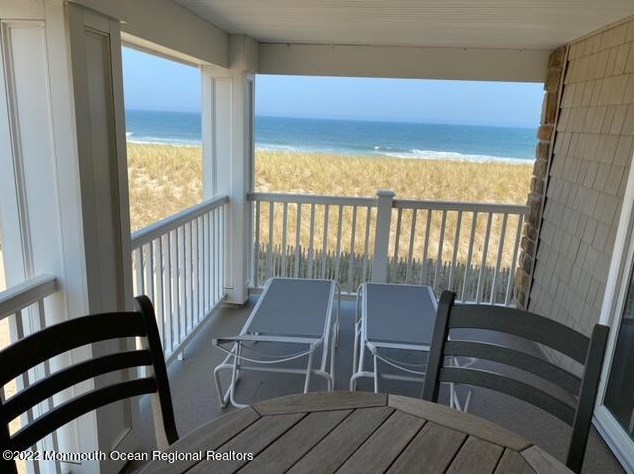 438 Highway 35 N Apt 2201, Mantoloking, NJ 08738