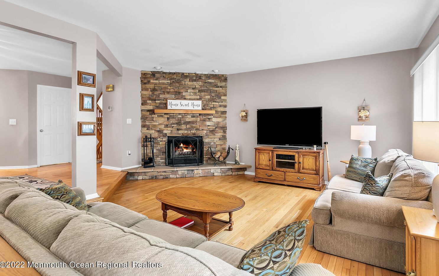 315 Scarlet Ct, Toms River, NJ 08753-1318