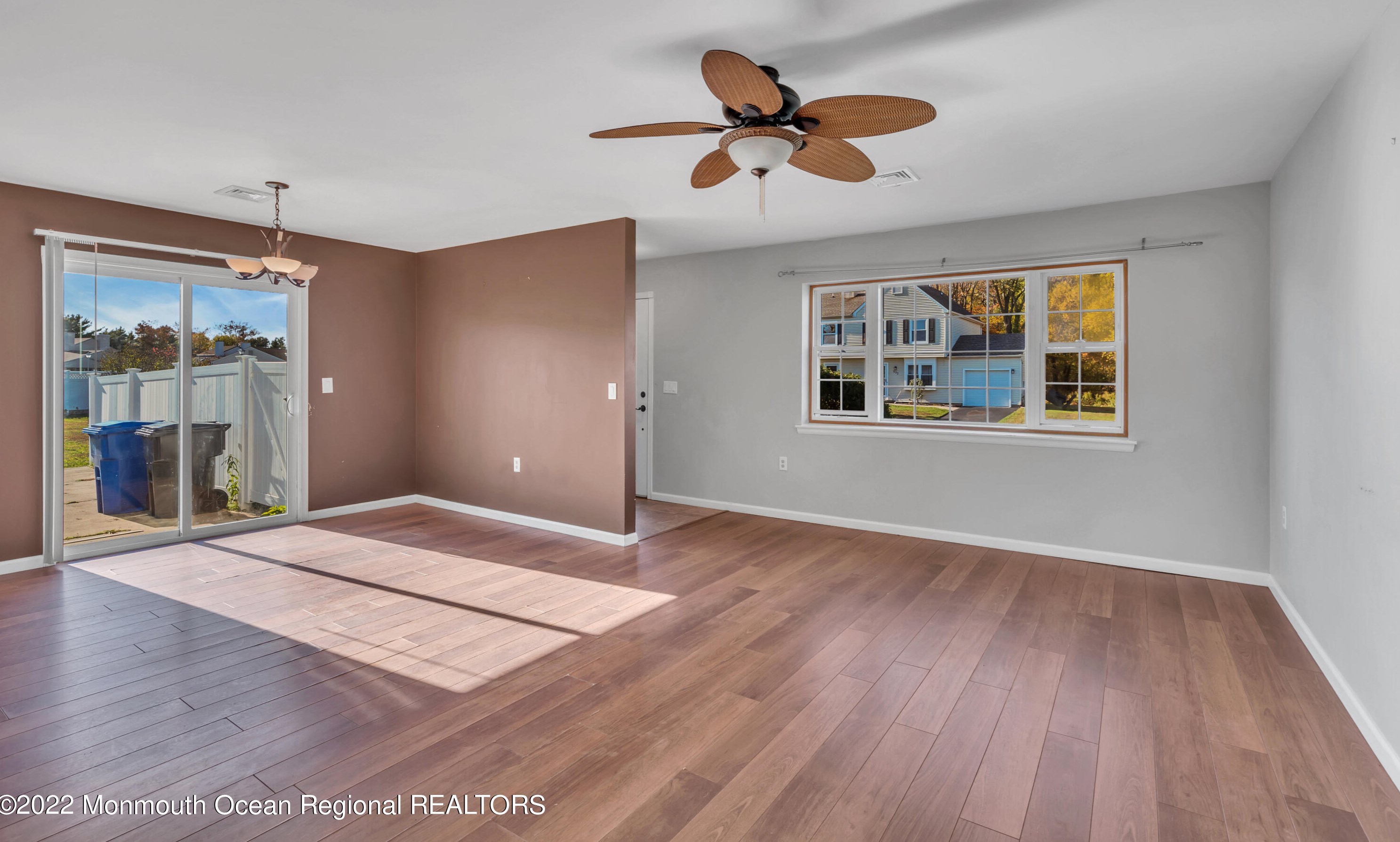 533 Iron Kettle Rd, Toms River NJ  08753-6284 exterior