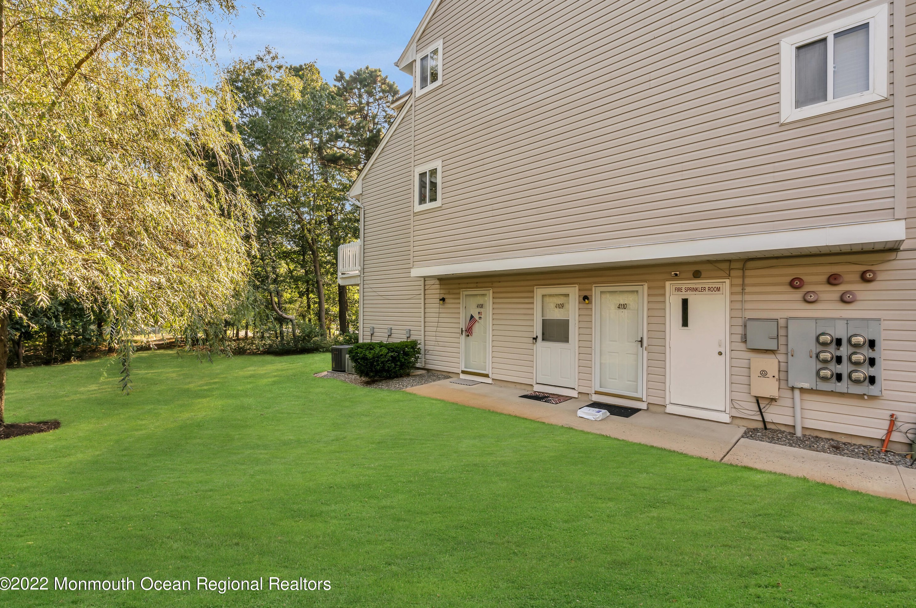 4109 Norma Pl, Toms River, NJ 08755-1091