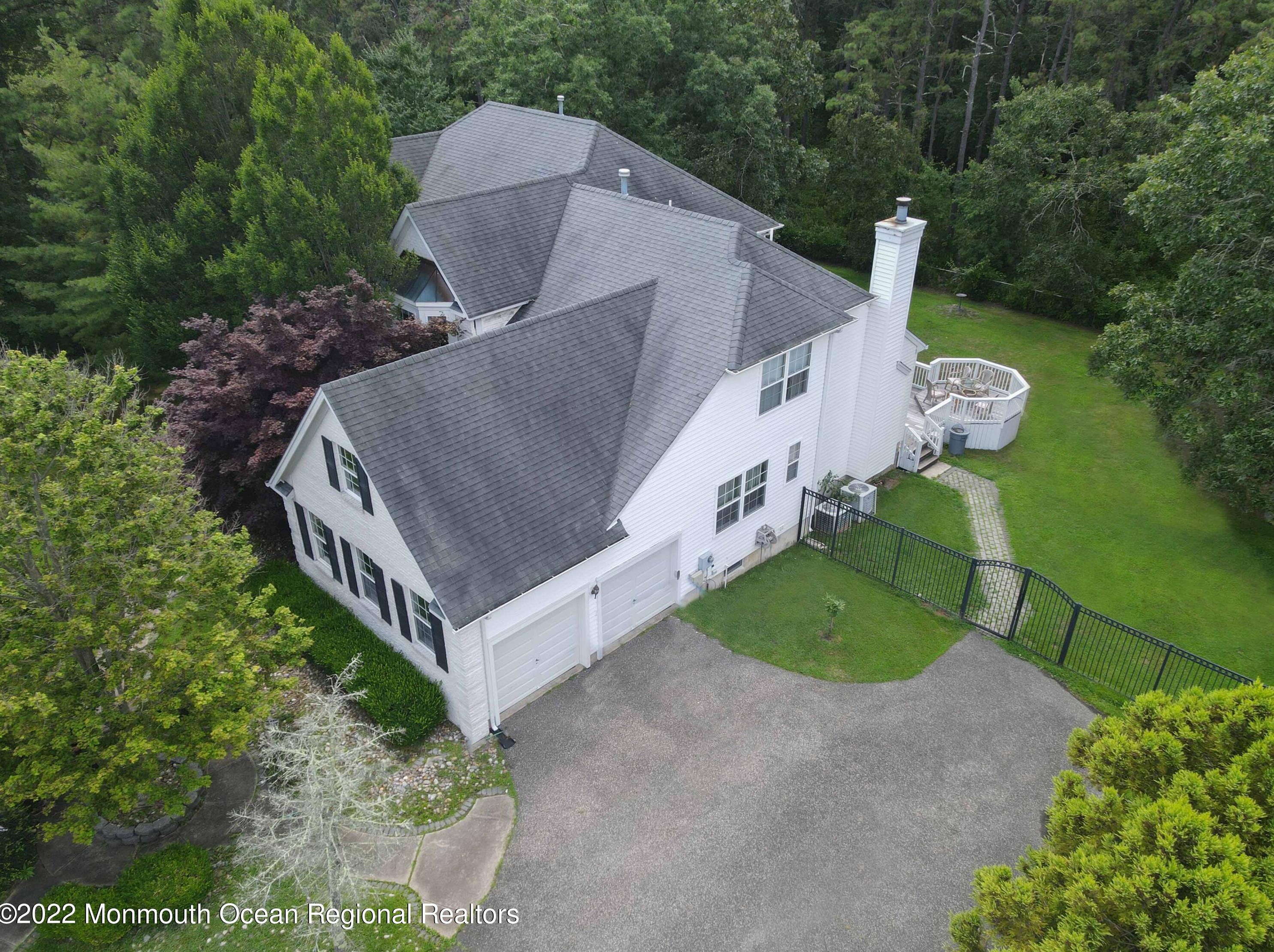 1570 Forrest Trail Cir, Toms River, NJ 08753-2881