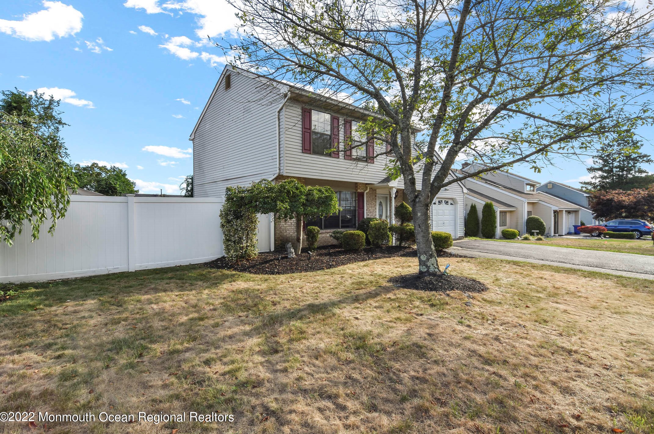 38 Pinyon St, Wall Township, NJ 07731-2812