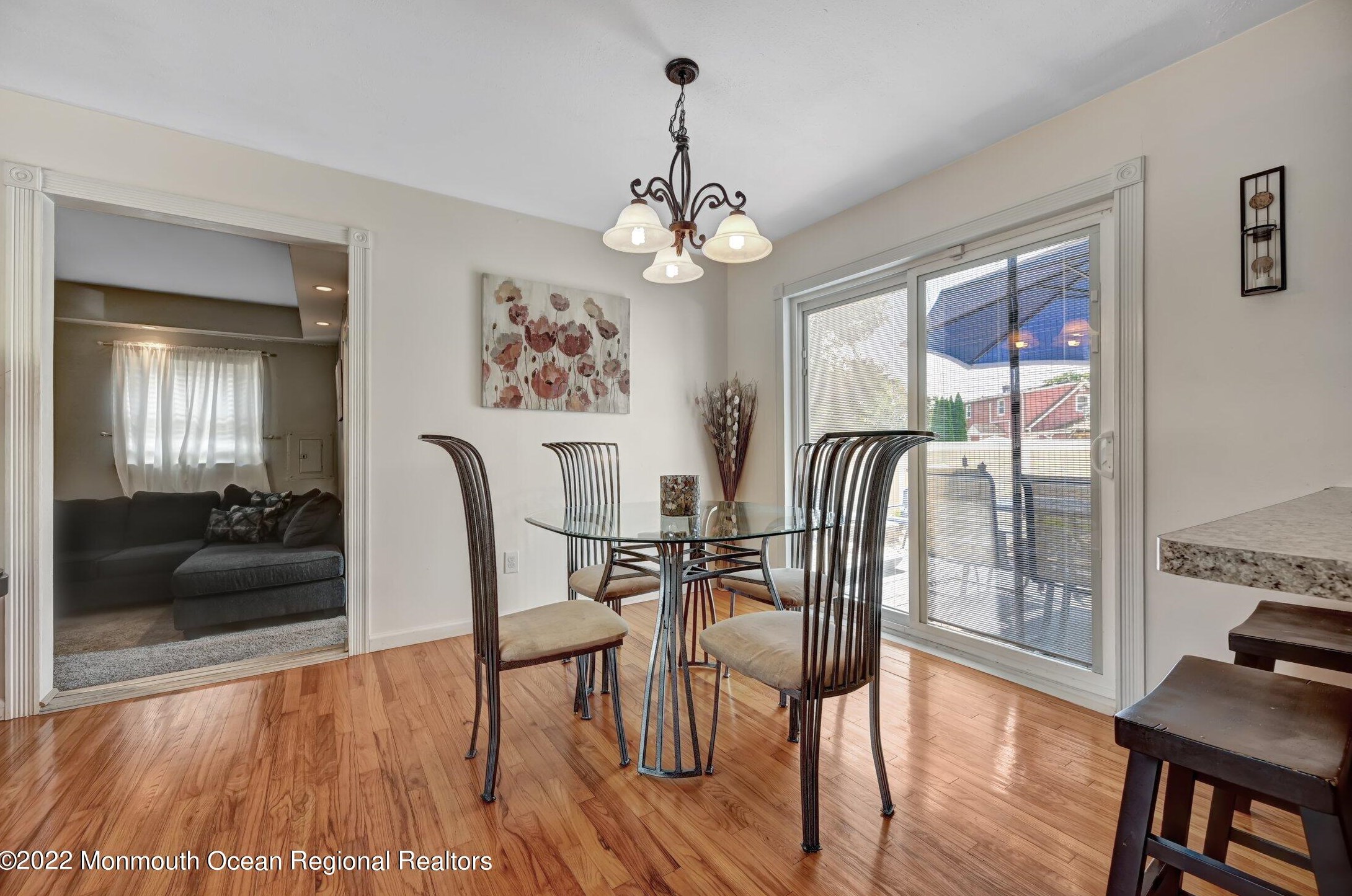 211 Chestnut St, Toms River NJ exterior