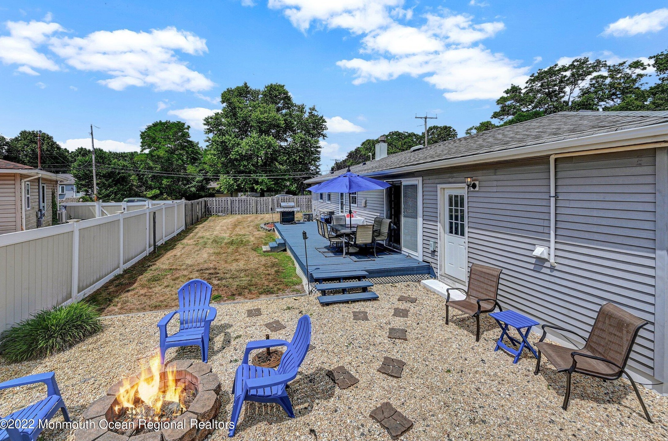 211 Chestnut St, Toms River NJ exterior