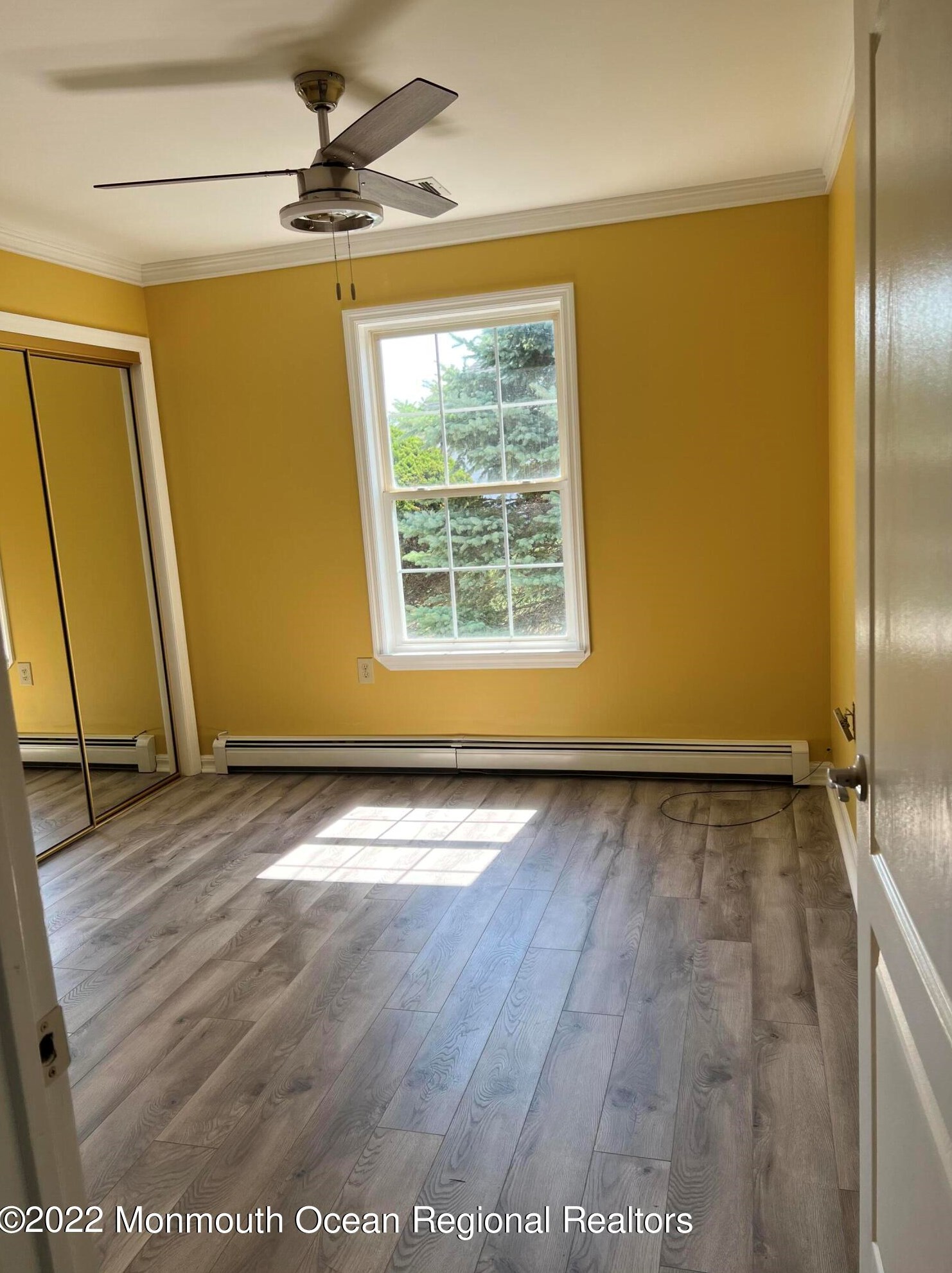 19 Winterton Dr, Toms River NJ  08757-6024 exterior