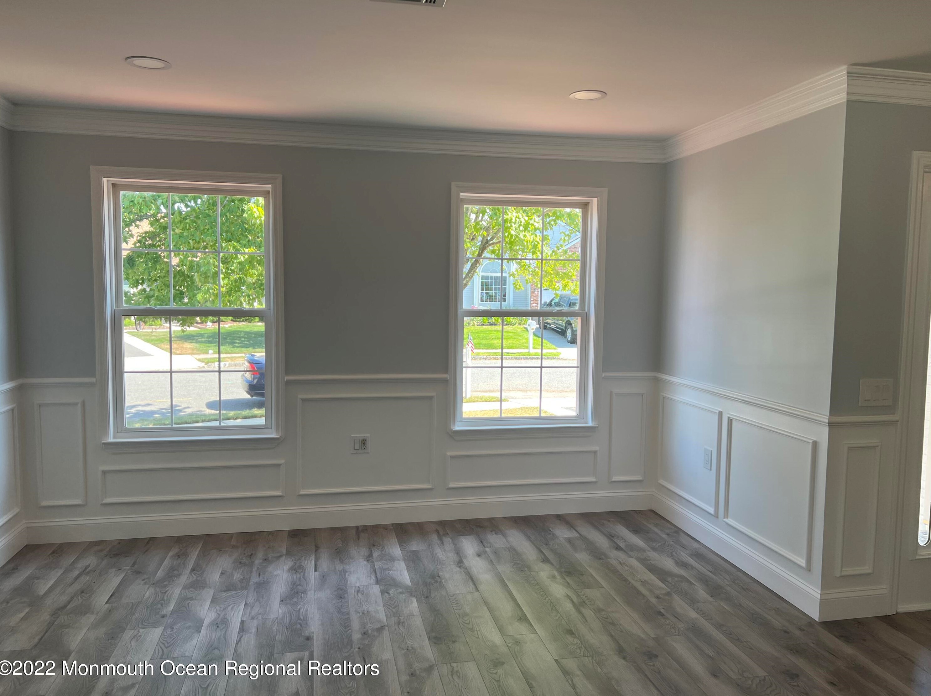 19 Winterton Dr, Toms River NJ  08757-6024 exterior