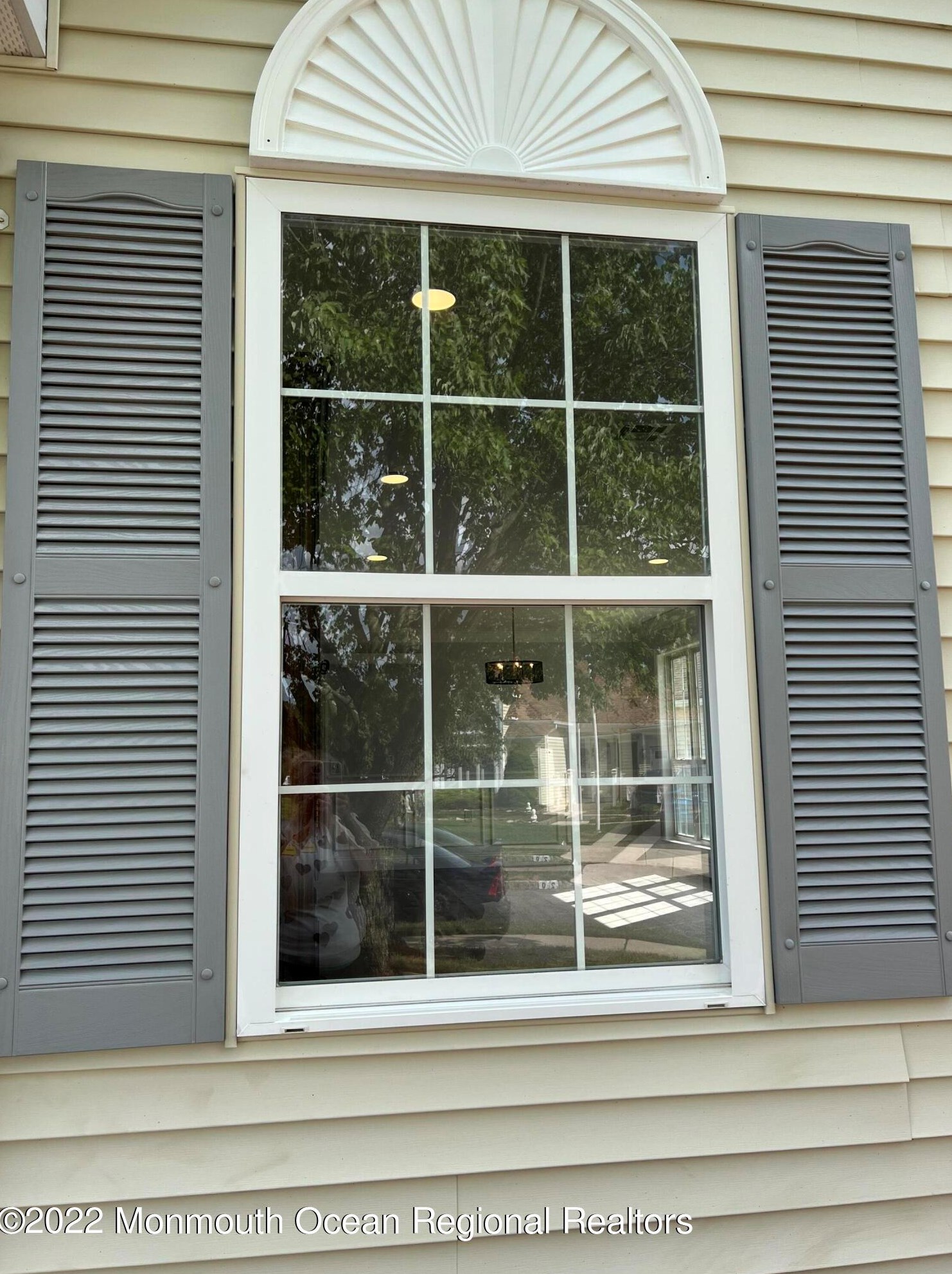 19 Winterton Dr, Toms River NJ  08757-6024 exterior
