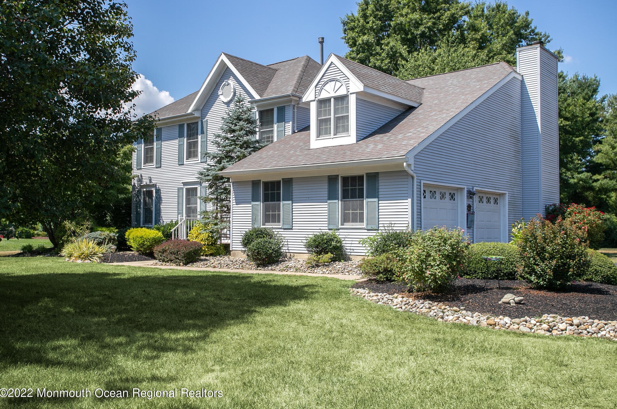 28 Hamton Ct, Trenton, NJ 08691-3641