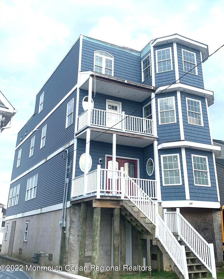 141 Vanard Dr, Bricktown, NJ 08723