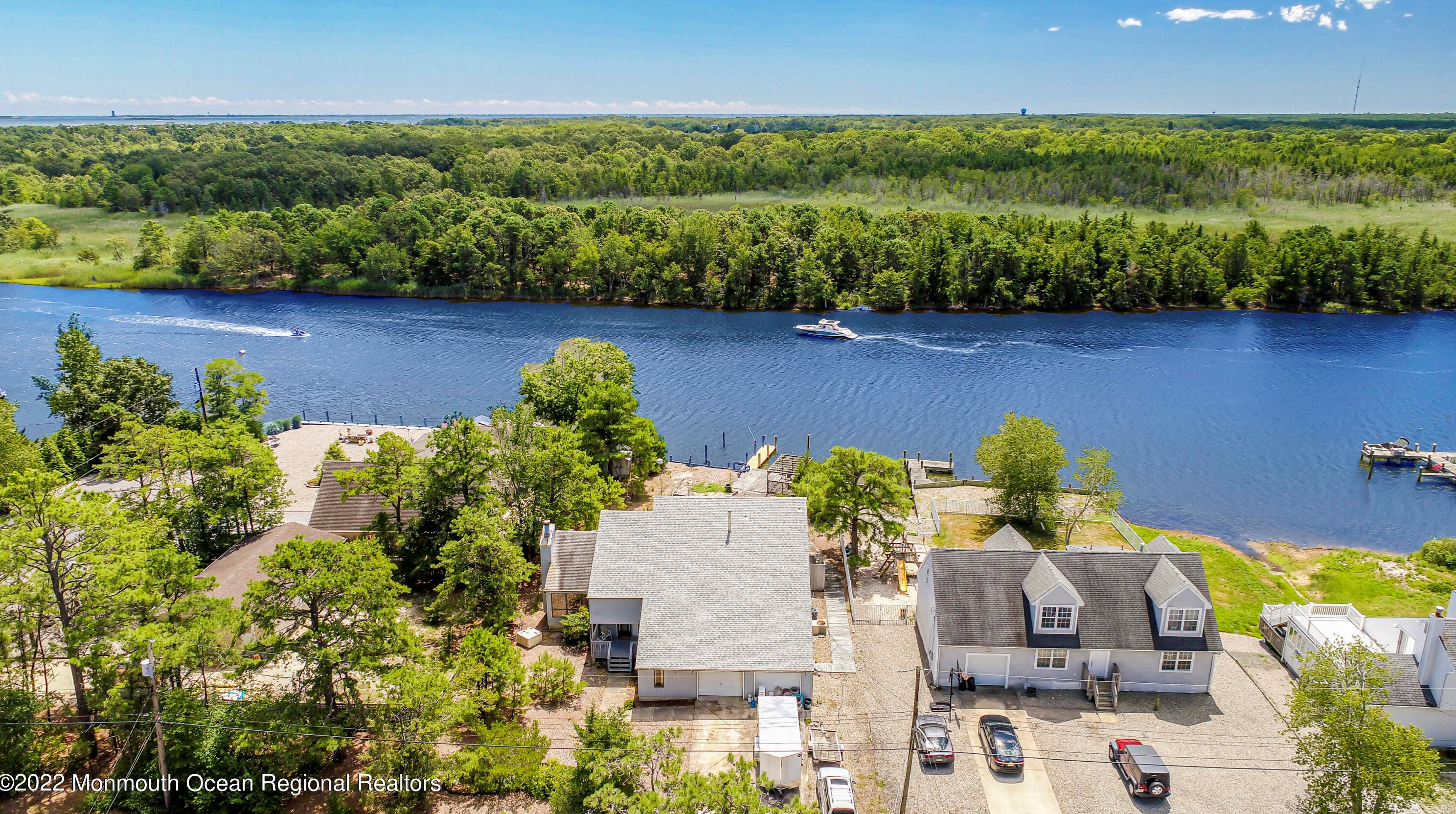 317 Nantucket Rd, Lacey, NJ 08731