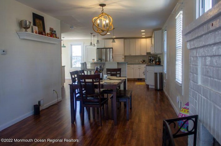 241 Lakewood Ave E, Ocean Gate, NJ 08740