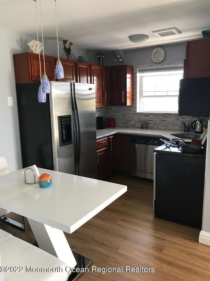200 Lareine Ave Apt 201, Bradley Beach, NJ 07720