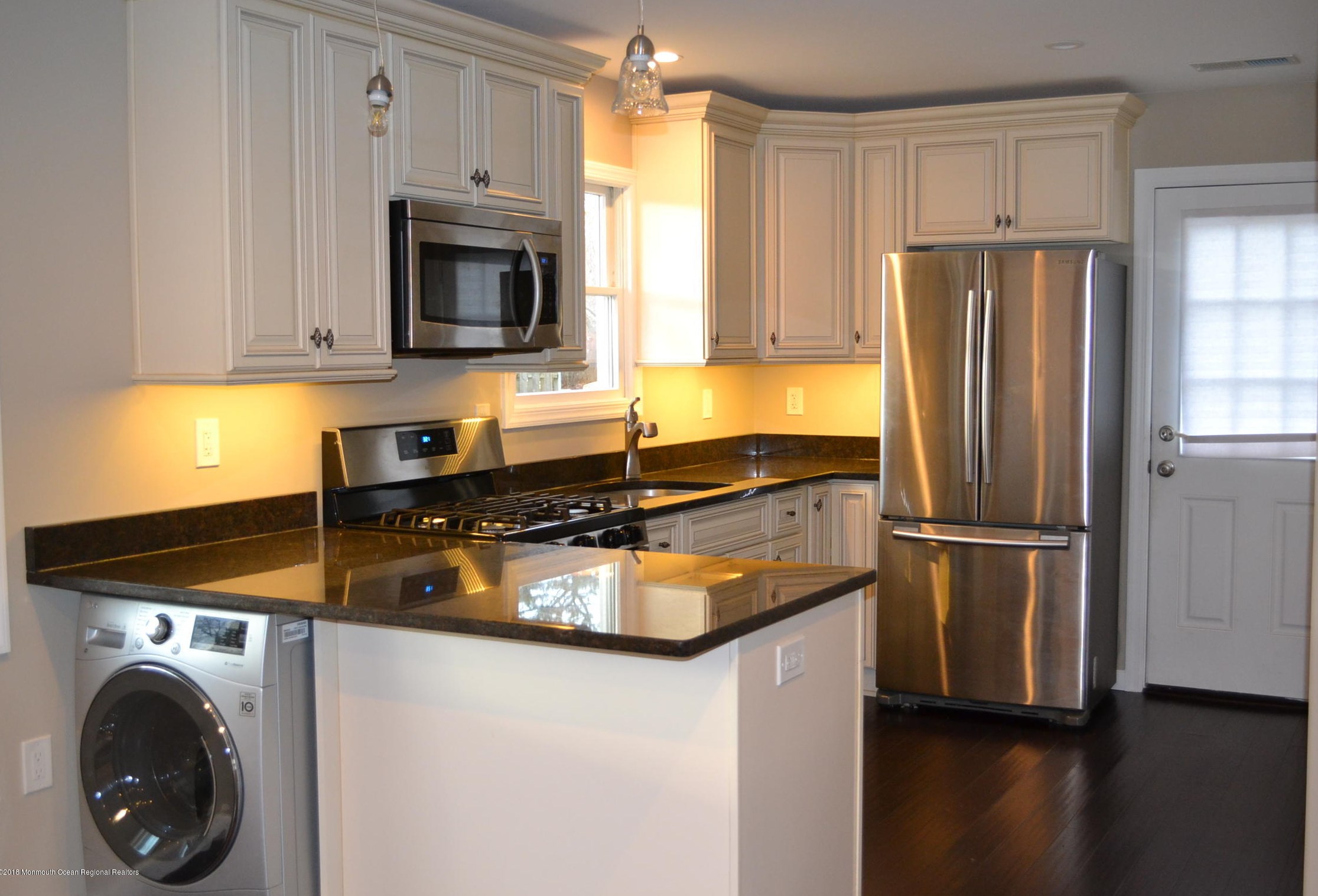 3147 Hiawatha Ave, Point Pleasant Beach, NJ 08742