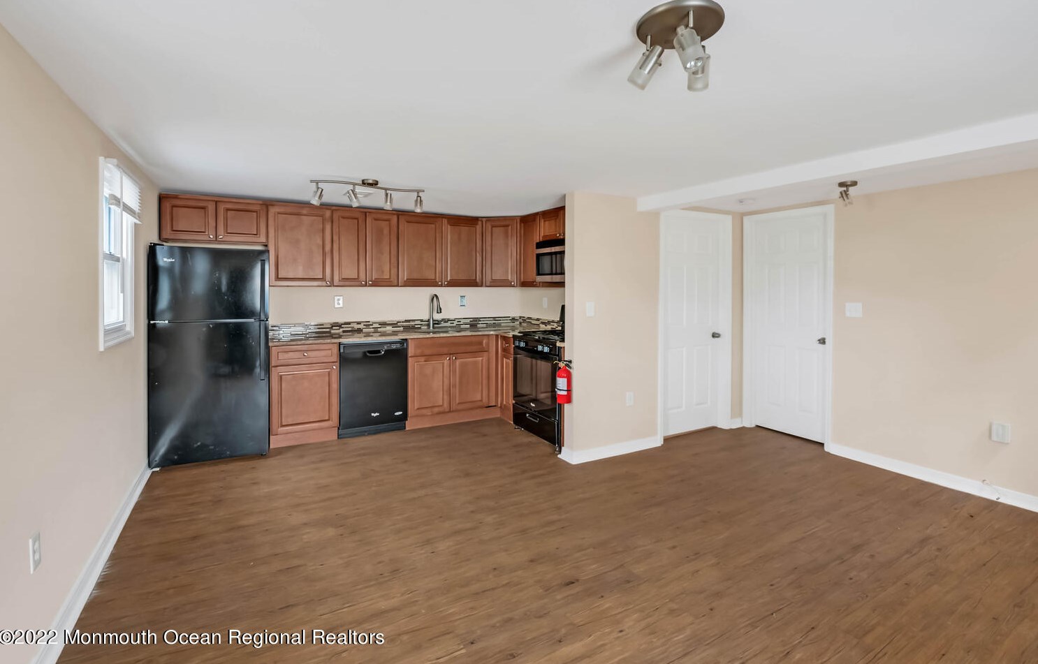 710 Monmouth Pkwy #b, Middletown, NJ 07748