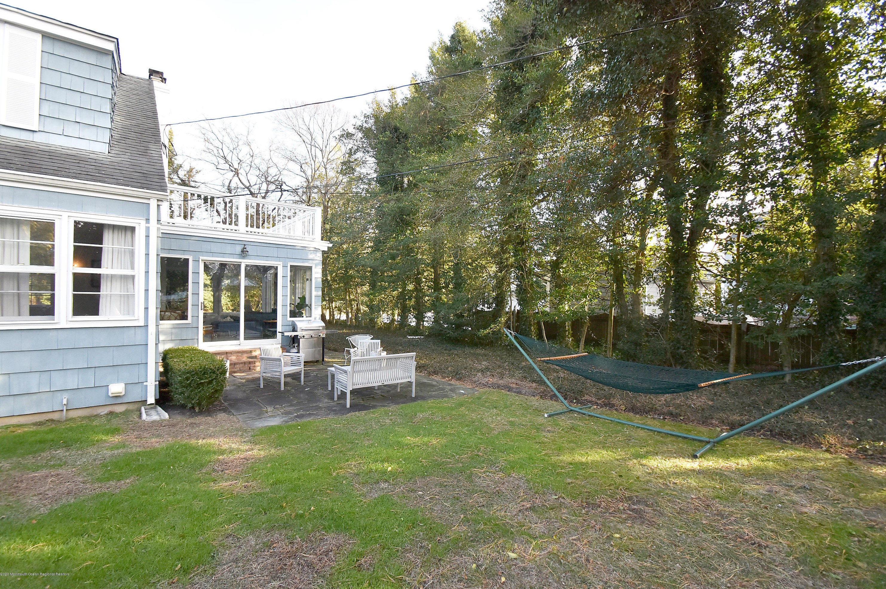 200 Crescent Pkwy, Wall Township NJ  08750-3106 exterior