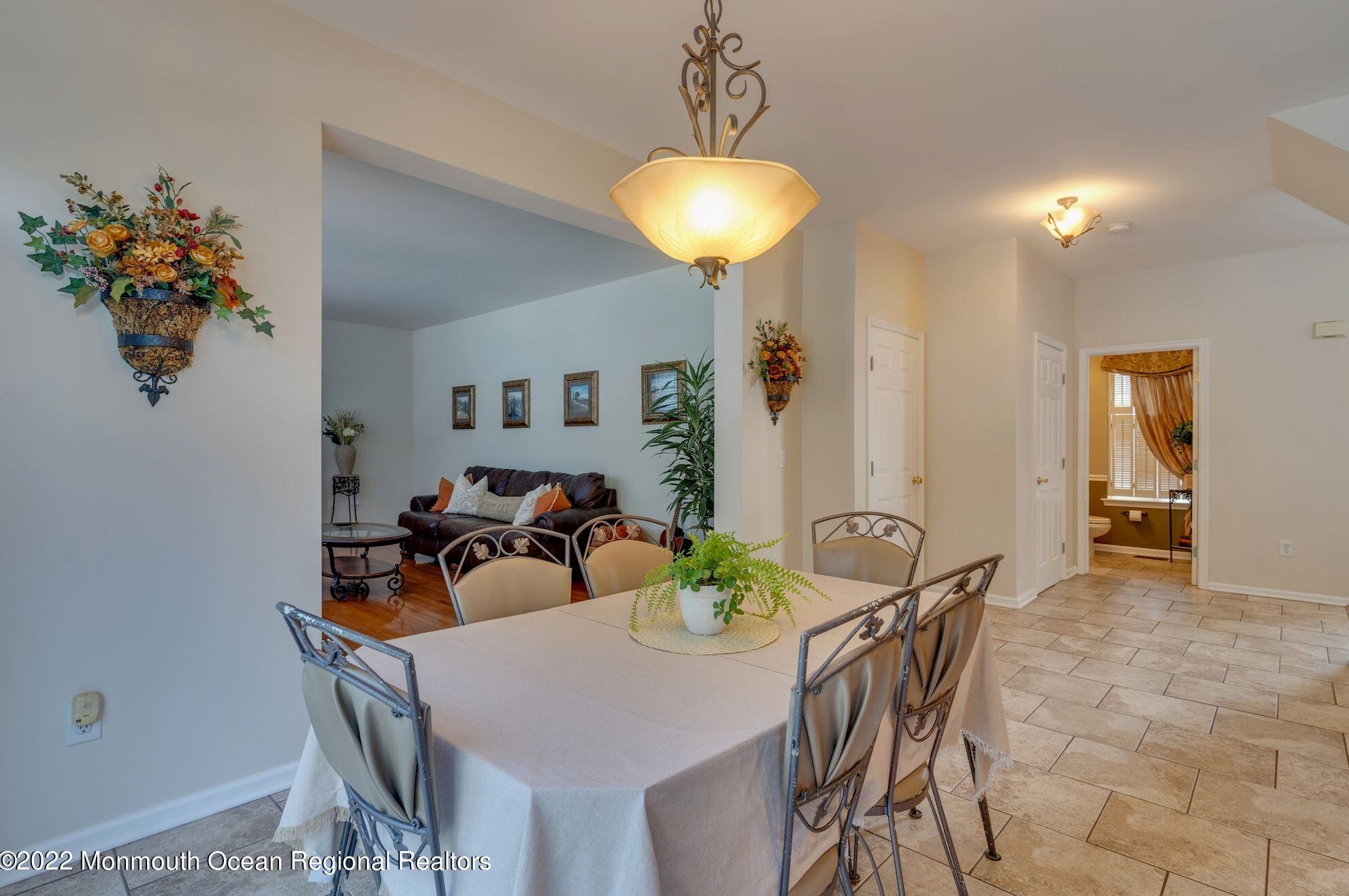 2420 Frst Cir, Toms River NJ 08757 exterior