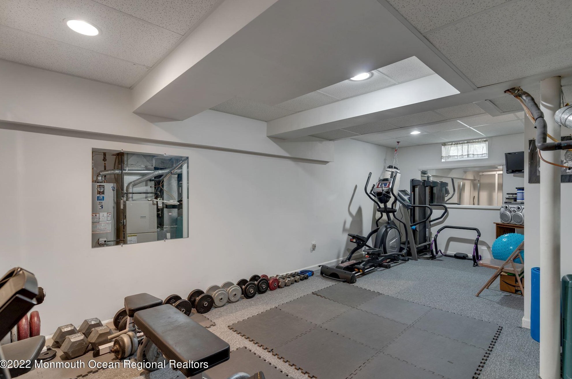 2420 Frst Cir, Toms River NJ 08757 exterior