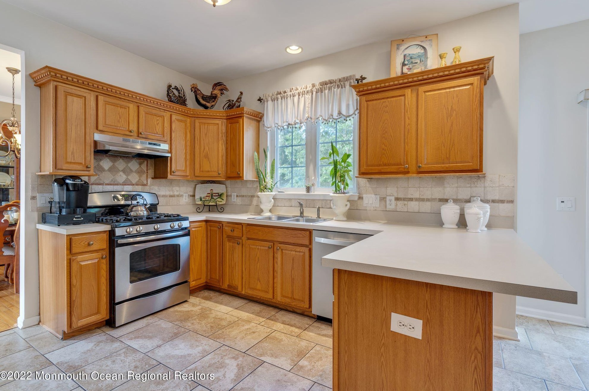 2420 Frst Cir, Toms River NJ 08757 exterior