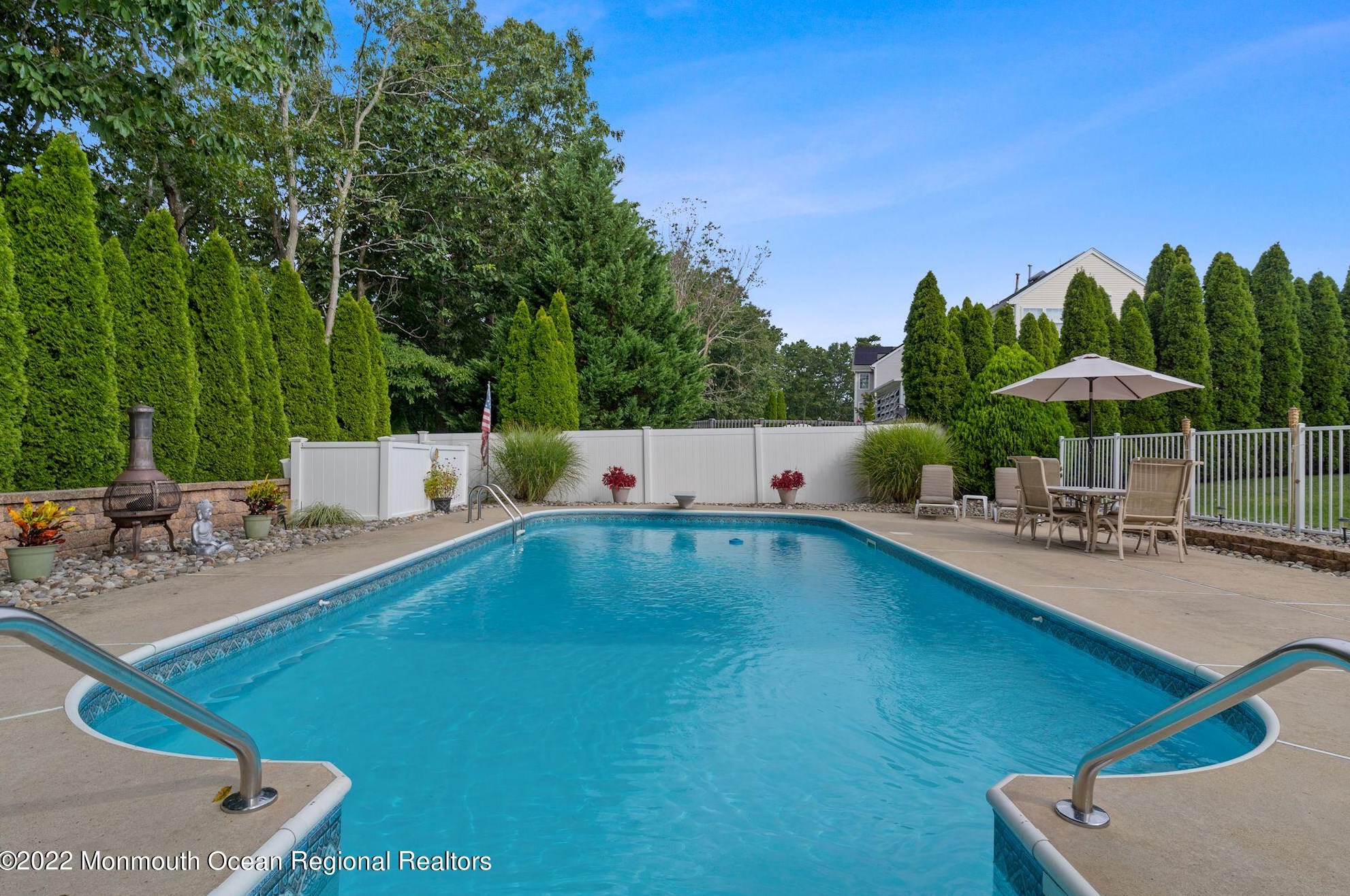 2420 Frst Cir, Toms River NJ 08757 exterior