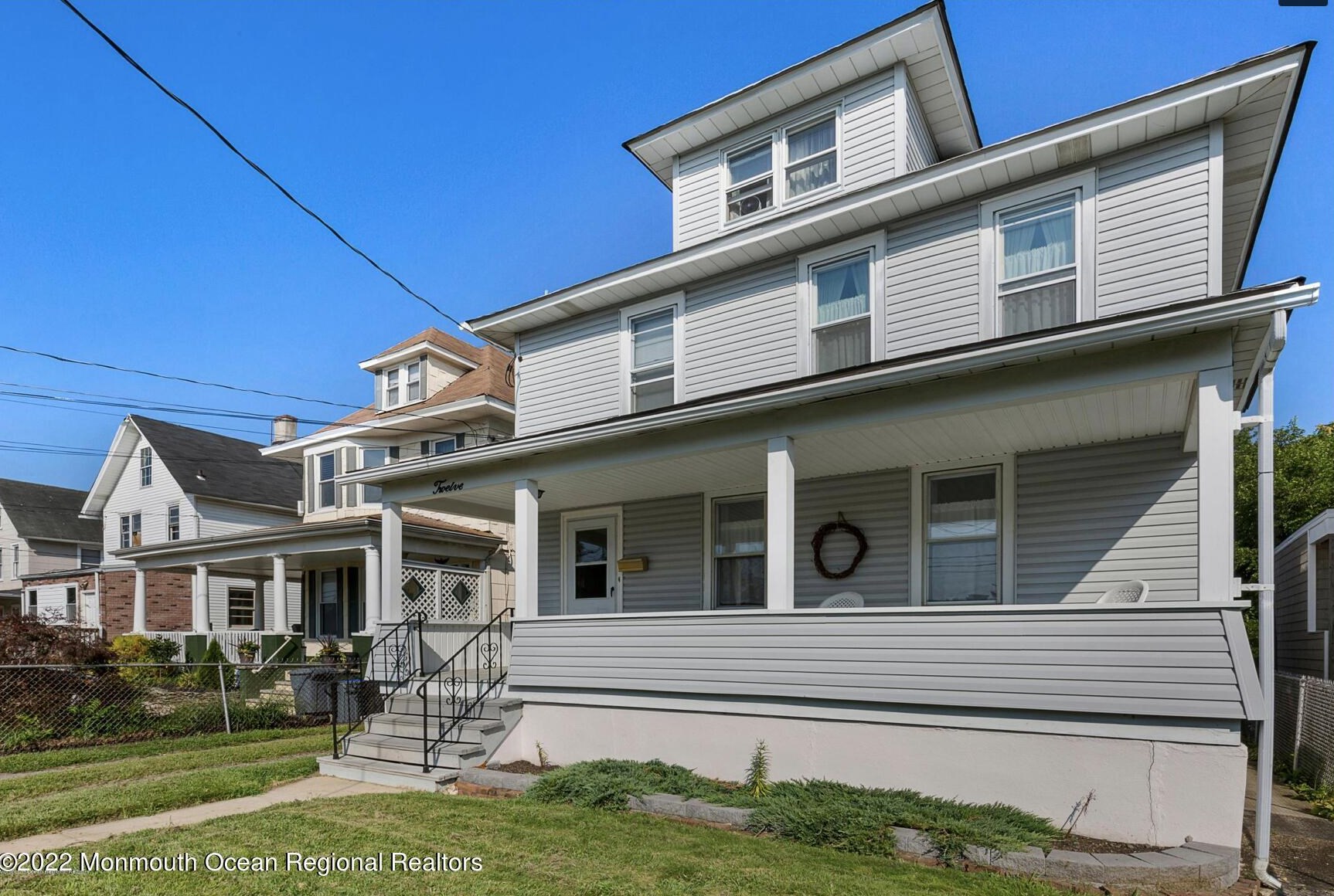 12 Main St, Matawan, NJ 07747-2513