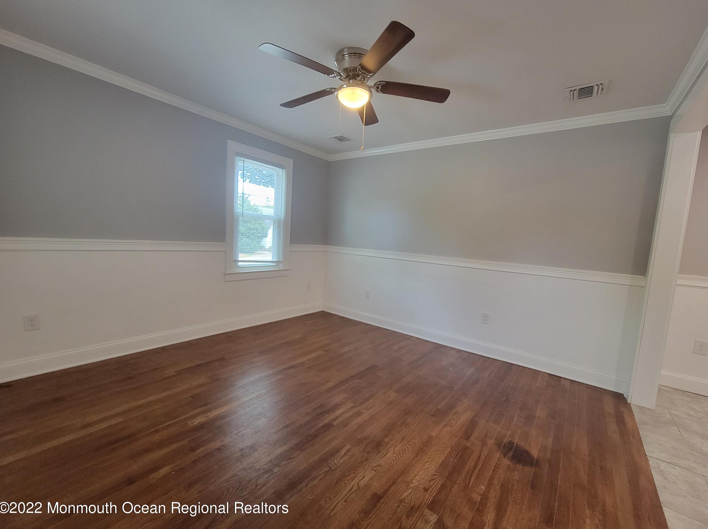 841 Bay Ave, Toms River NJ  08753-3546 exterior