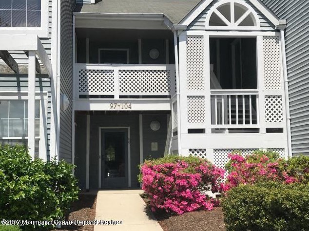 102 Cypress Ct, Wall Township, NJ 07731