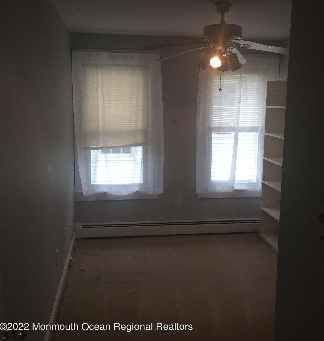 40 Mclaren #b, Tinton Falls, NJ 07701