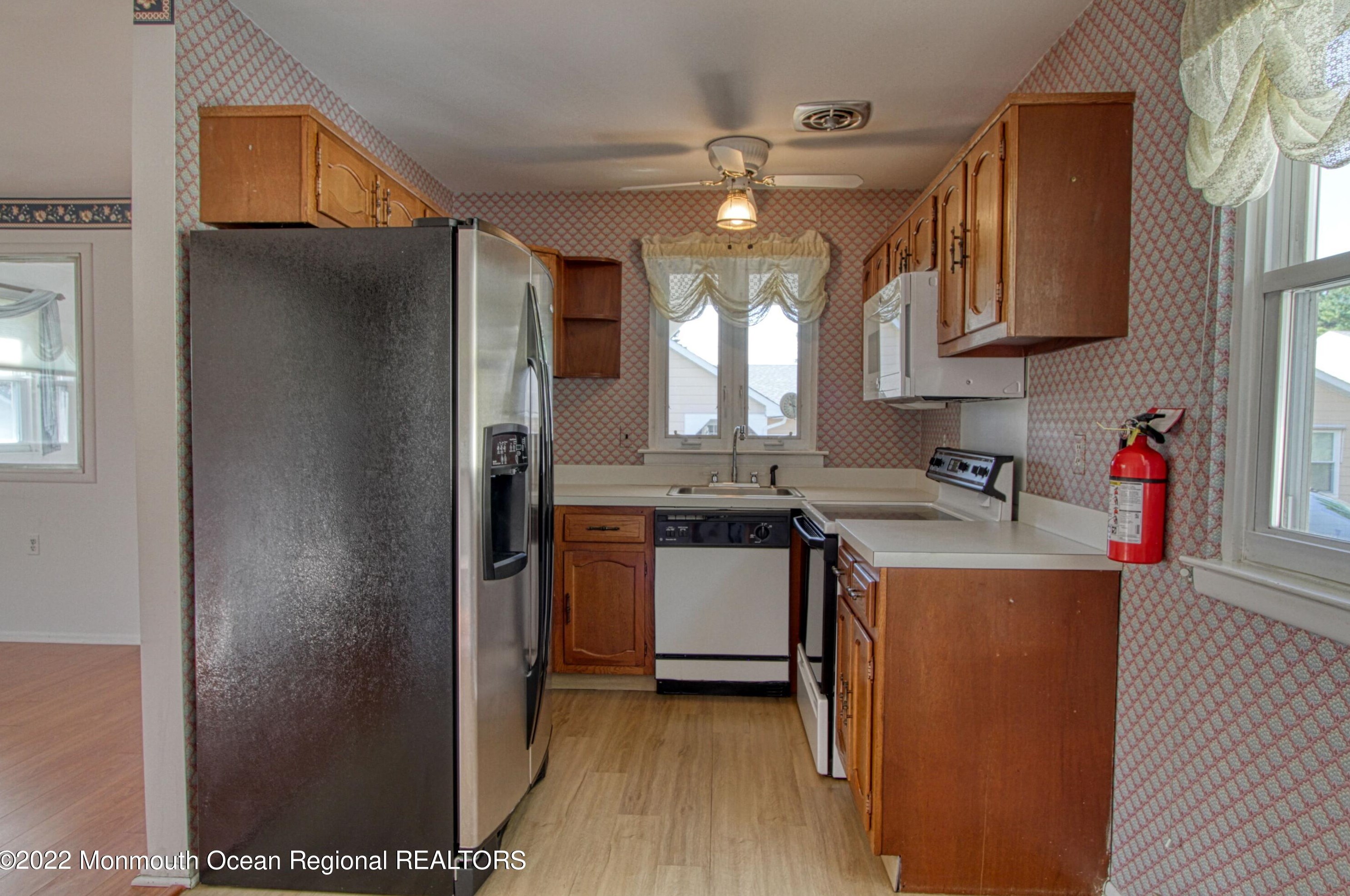 164 Hudson Pkwy #d, Lakehurst, NJ 08759