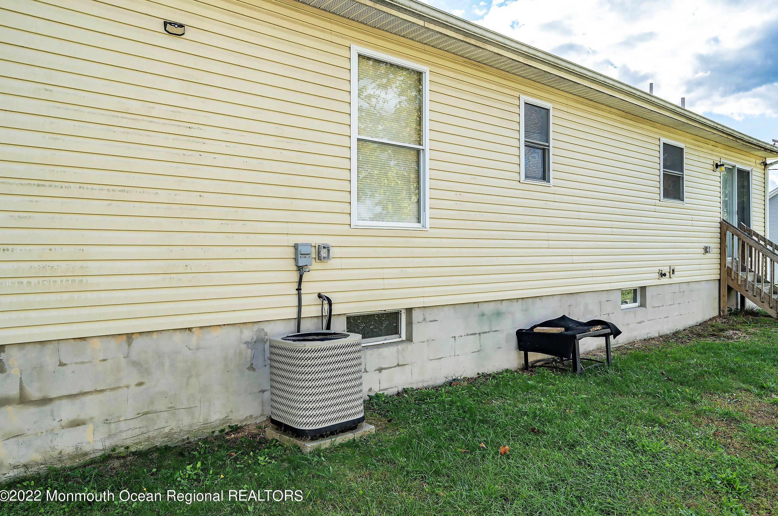 151 1 Ave, Toms River NJ 08757-5018 exterior