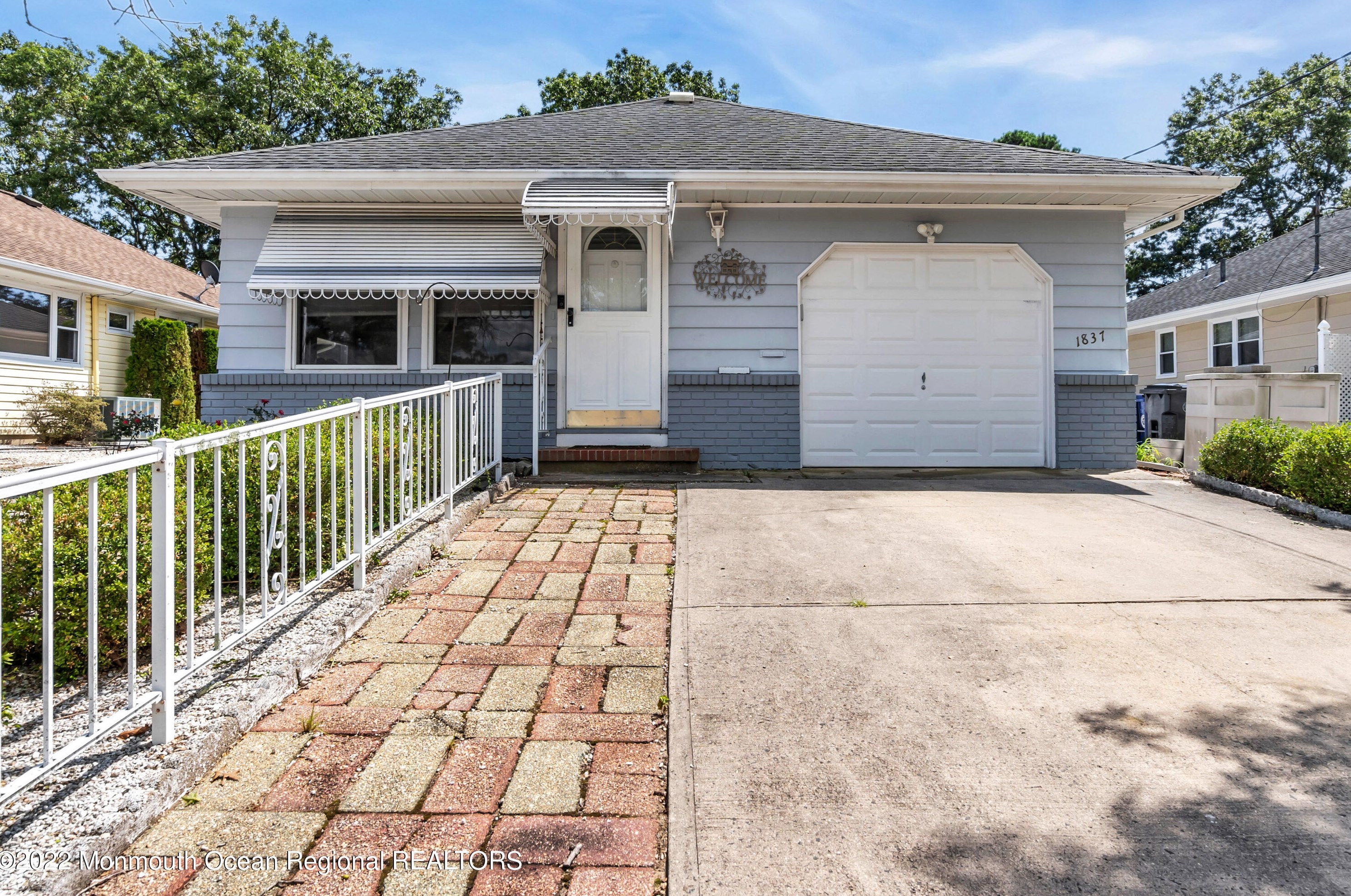 1837 Hovsons Blvd, Toms River, NJ 08753-1516