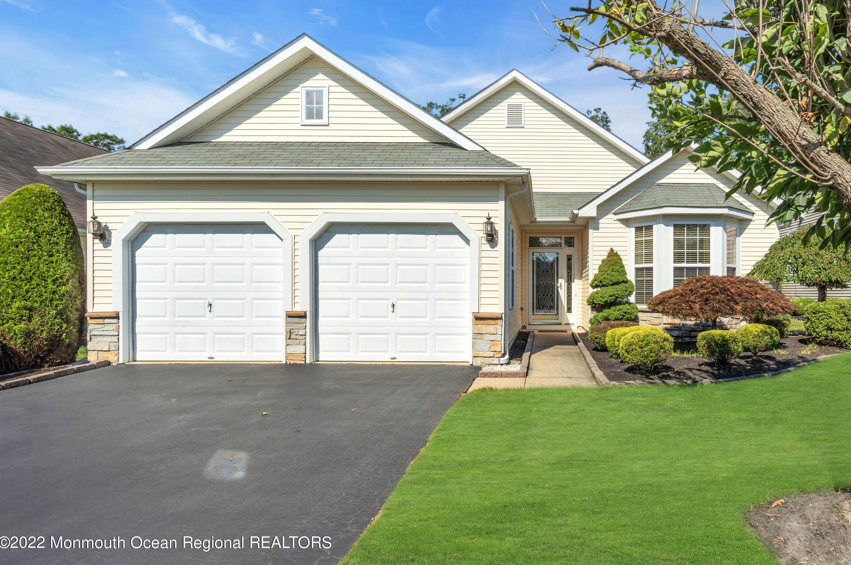 78 Enclave Blvd, Lakewood, NJ 08701