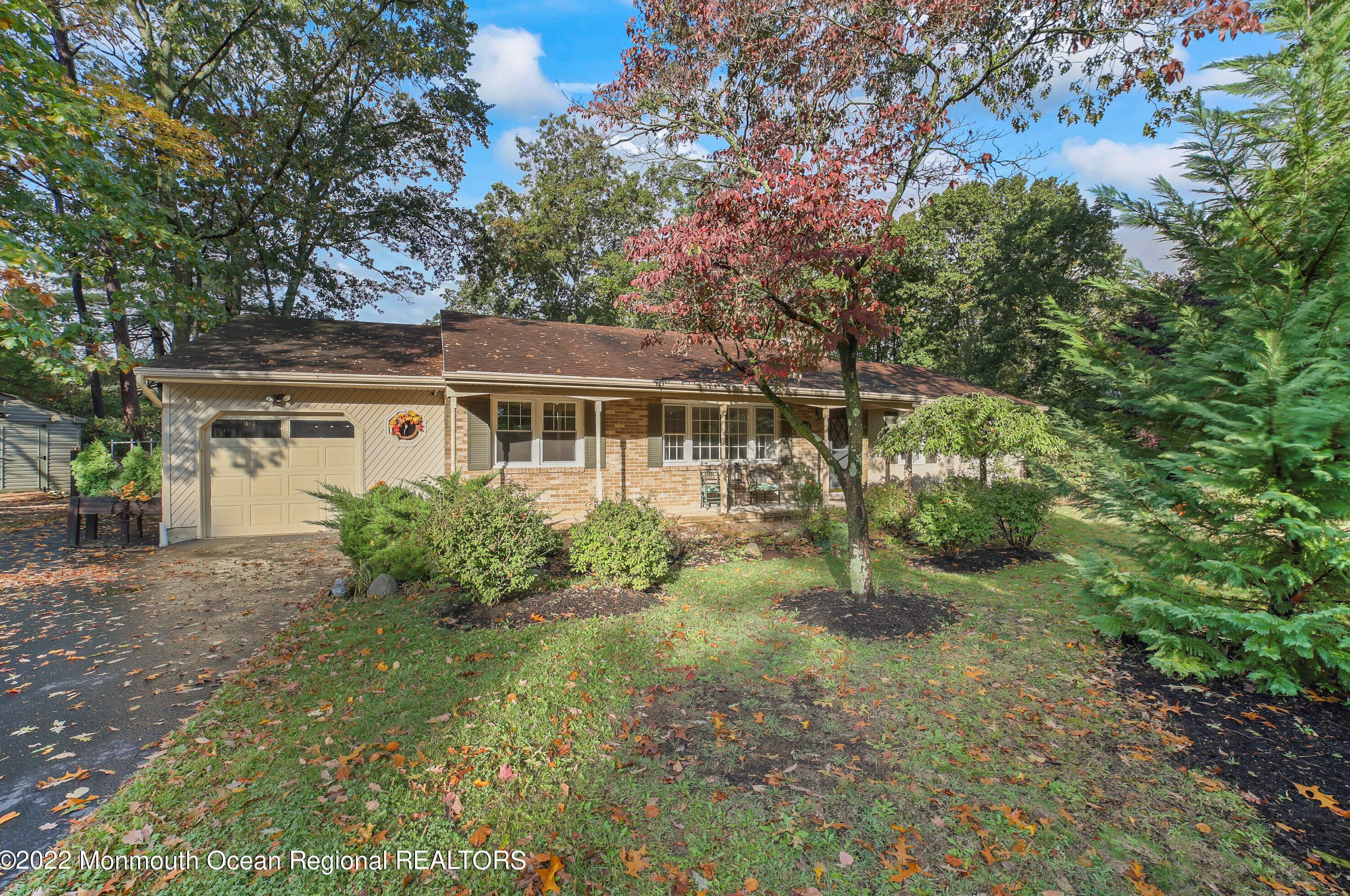 453 Grant Ave, Tinton Falls, NJ 07724