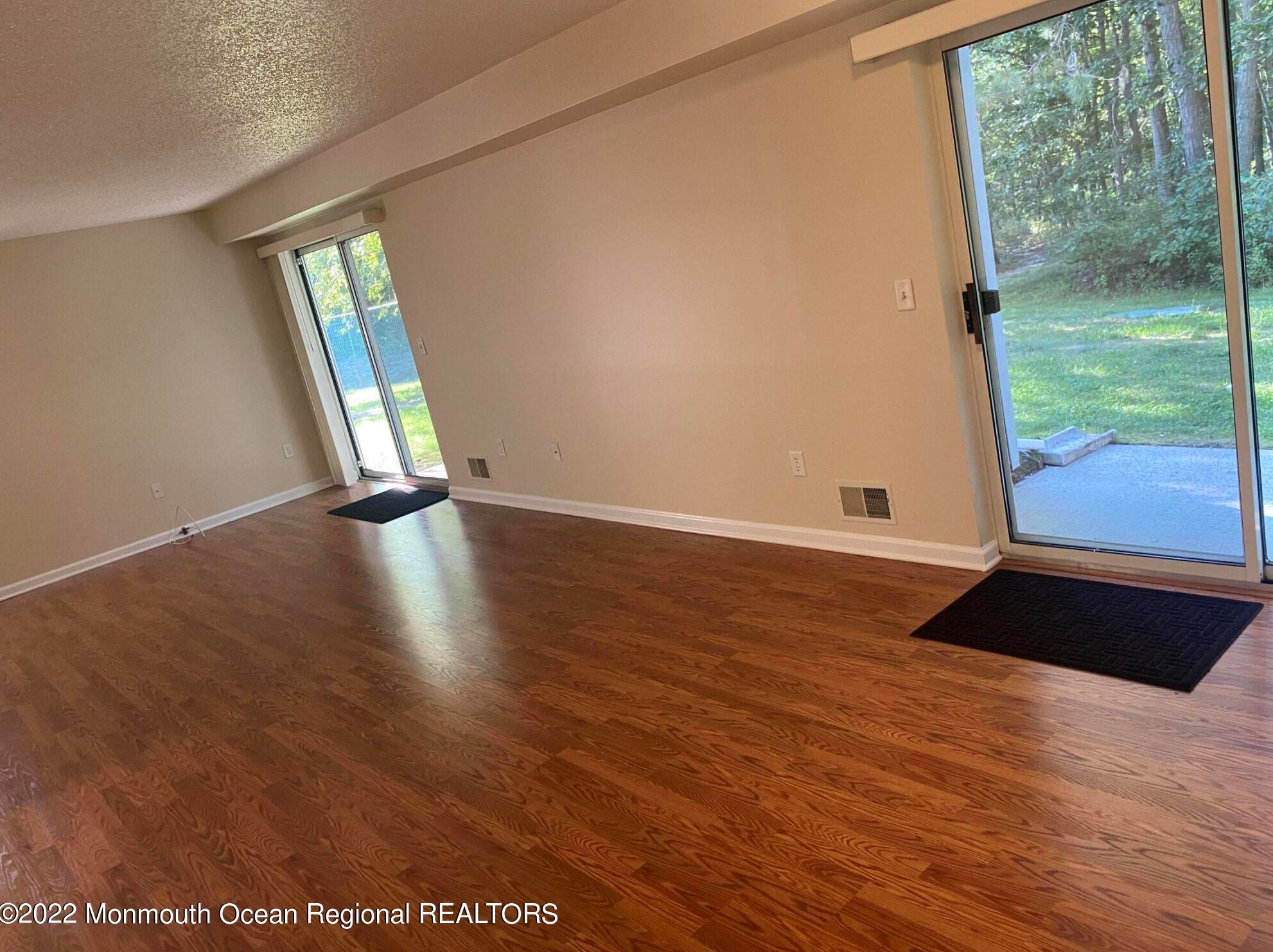 313 Schley Ave, Toms River, NJ 08755