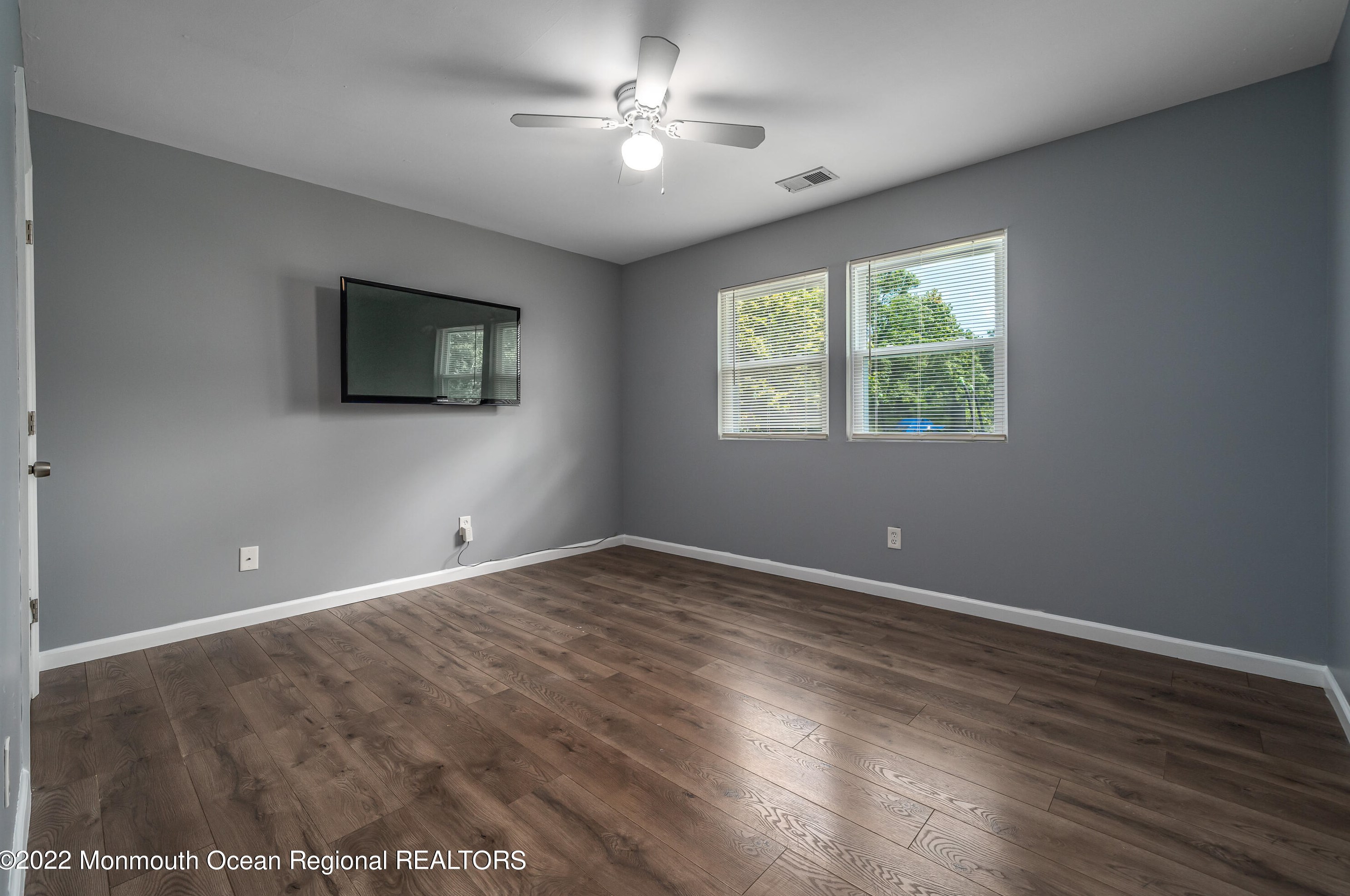 361 Route 9, Waretown NJ  08758-1702 exterior