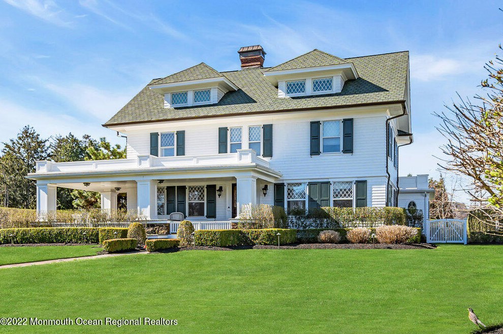 307 Lake Dr, Wall Township NJ  07762-1234 exterior