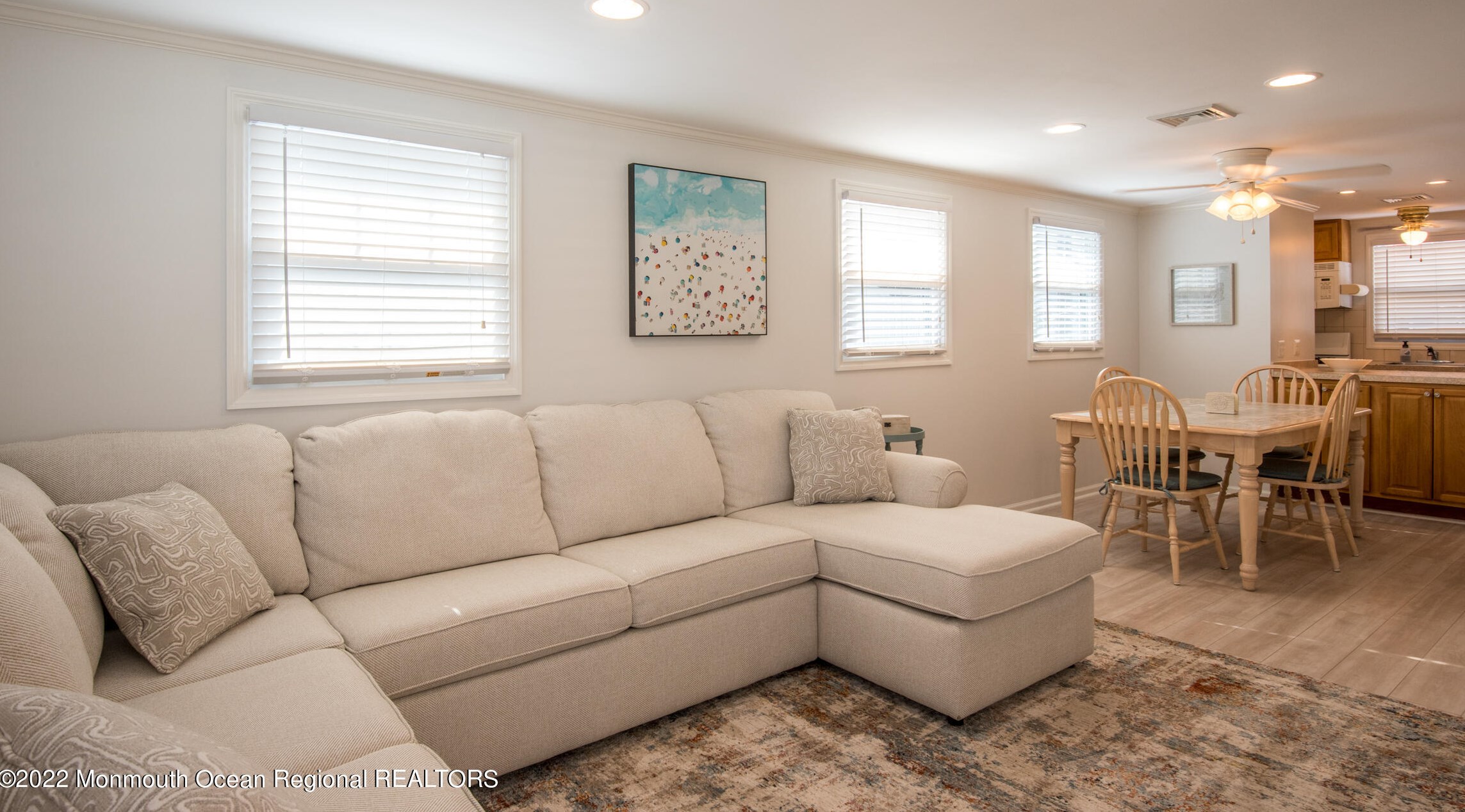 212 Dellmuth Ave, Pelican Island, NJ 08751