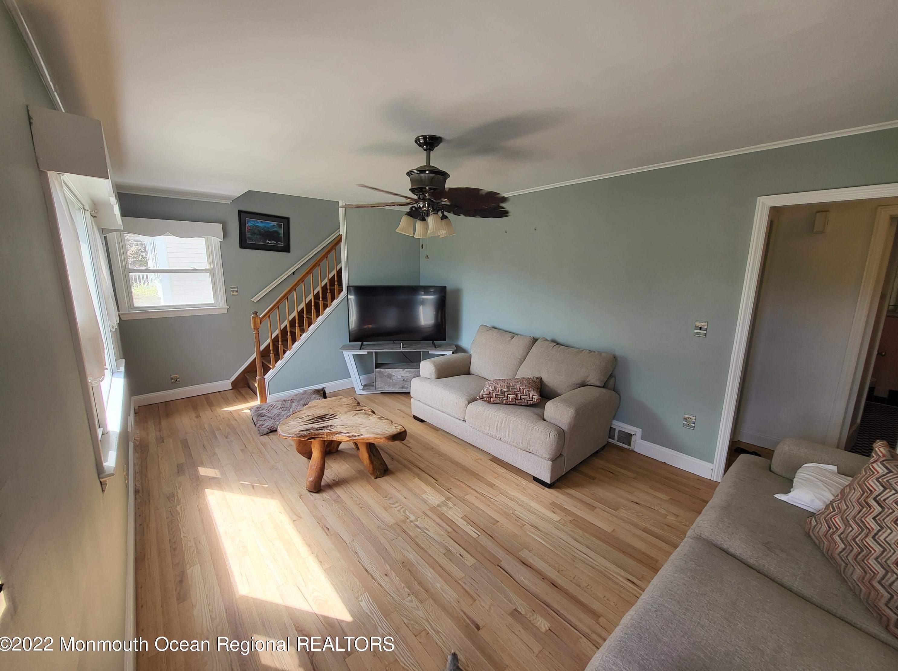 1307 Chestnut Ave, Tinton Falls, NJ 07712